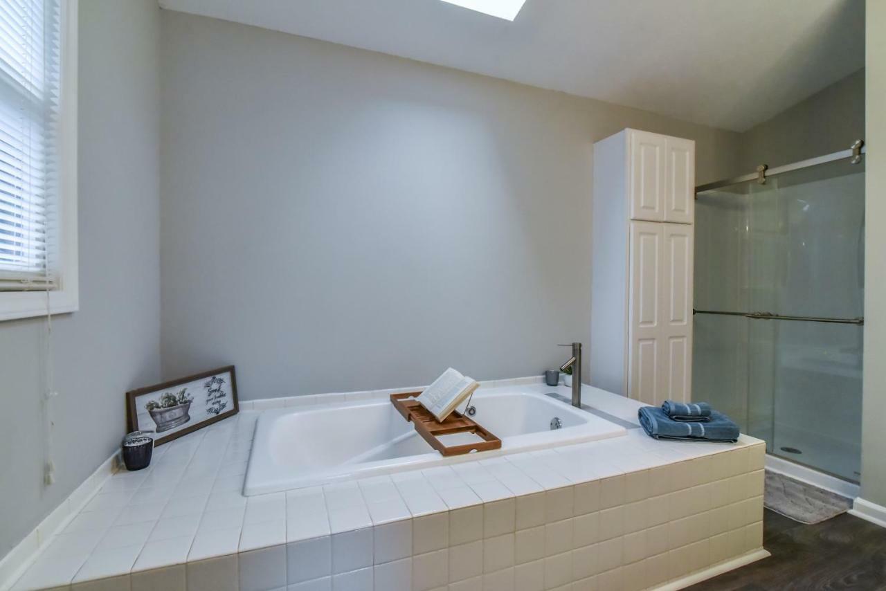 South Asheville Home With Hot Tub Just 11 Miles To Downtown Eksteriør billede